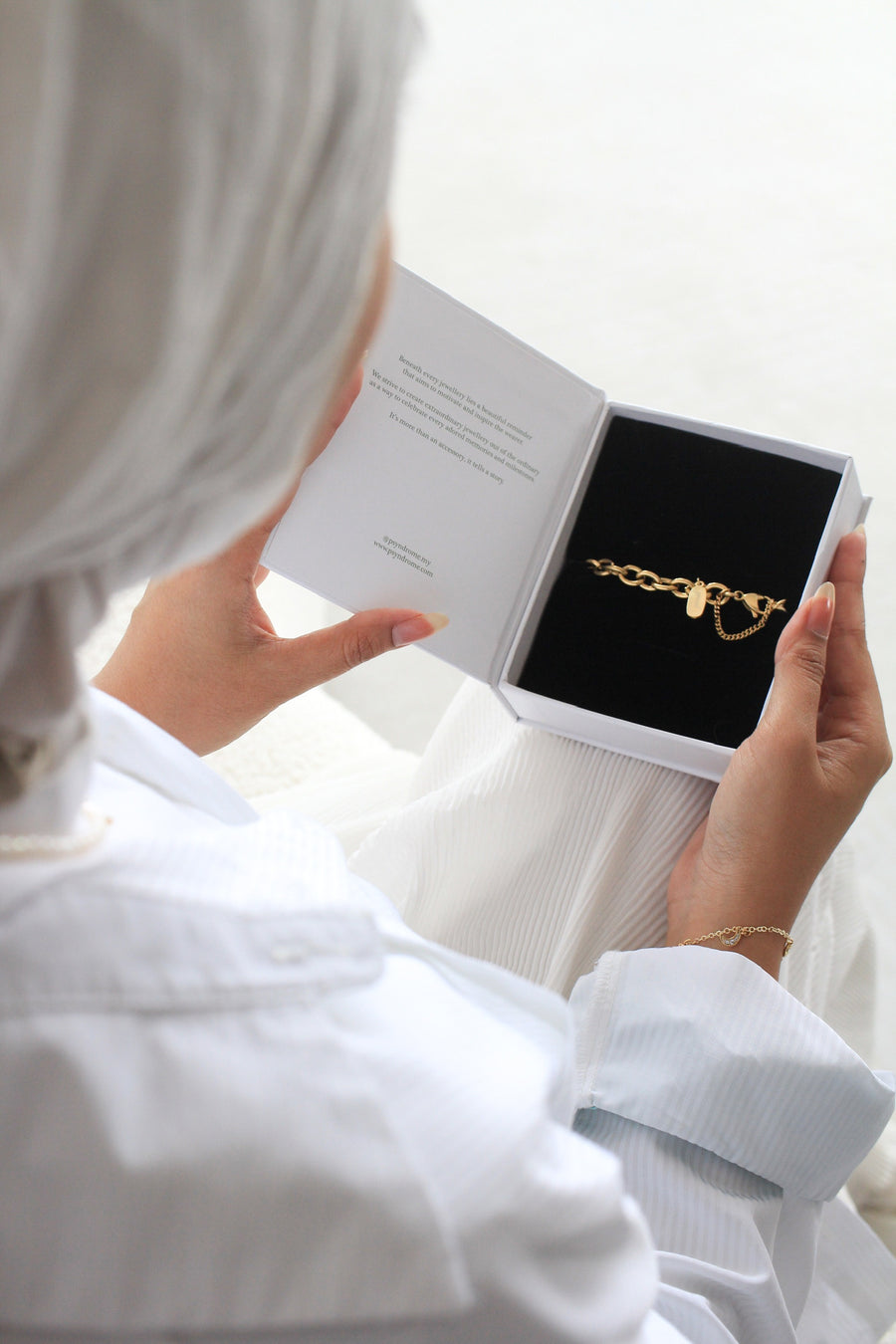 Nova Thick Chain Engravable Gold Bracelet
